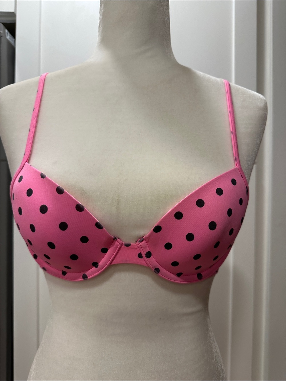 Vintage Pink Victoria’s Secret Pink Polka Dot T-Shirt Demi Bra